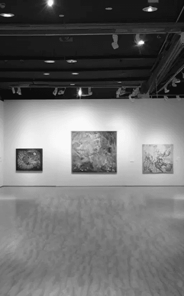 Museum background mobile